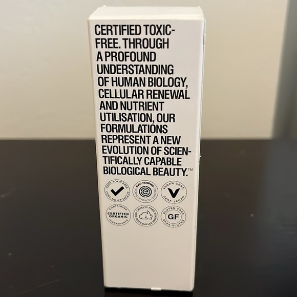 Grown Alchemist Brightening Serum - Picture 2 of 4